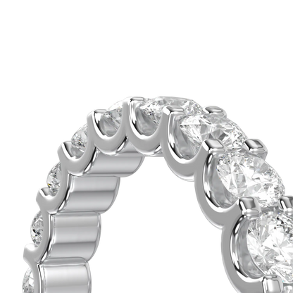 1.00cts Platinum Eternity ring from Blacklock's Classic collection — detail view