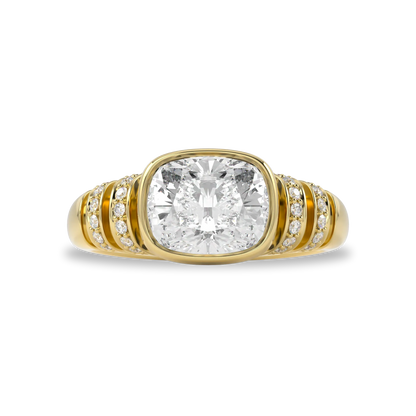 Large Yellow Gold Diamond Ring by Blacklock Jewellery, Miami Deco collection — detail view