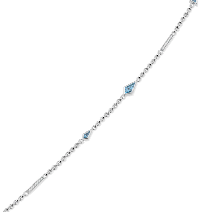 Blacklock Neo collection Aquamarine Diamond chain in 18ct White Gold — detail view
